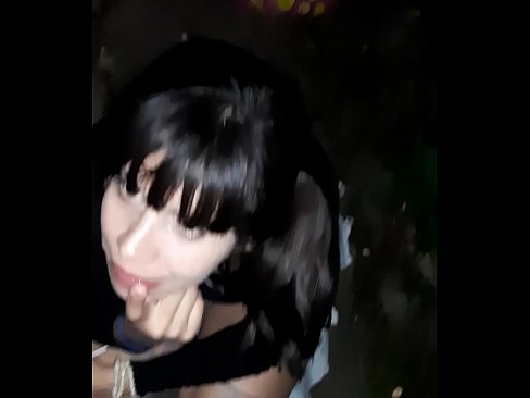 ❤️ Gatvėje išsipūtęs penis mainais už saldainius Porno prie lt.porno24-7.ru ❌❤
