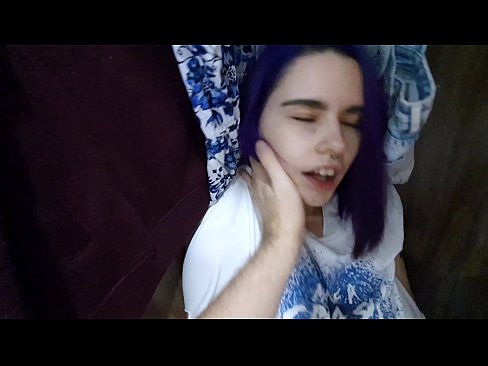 ❤️ Radau savo sesutę spintoje ir padėjau jai pasidaryti Porno prie lt.porno24-7.ru ❌❤